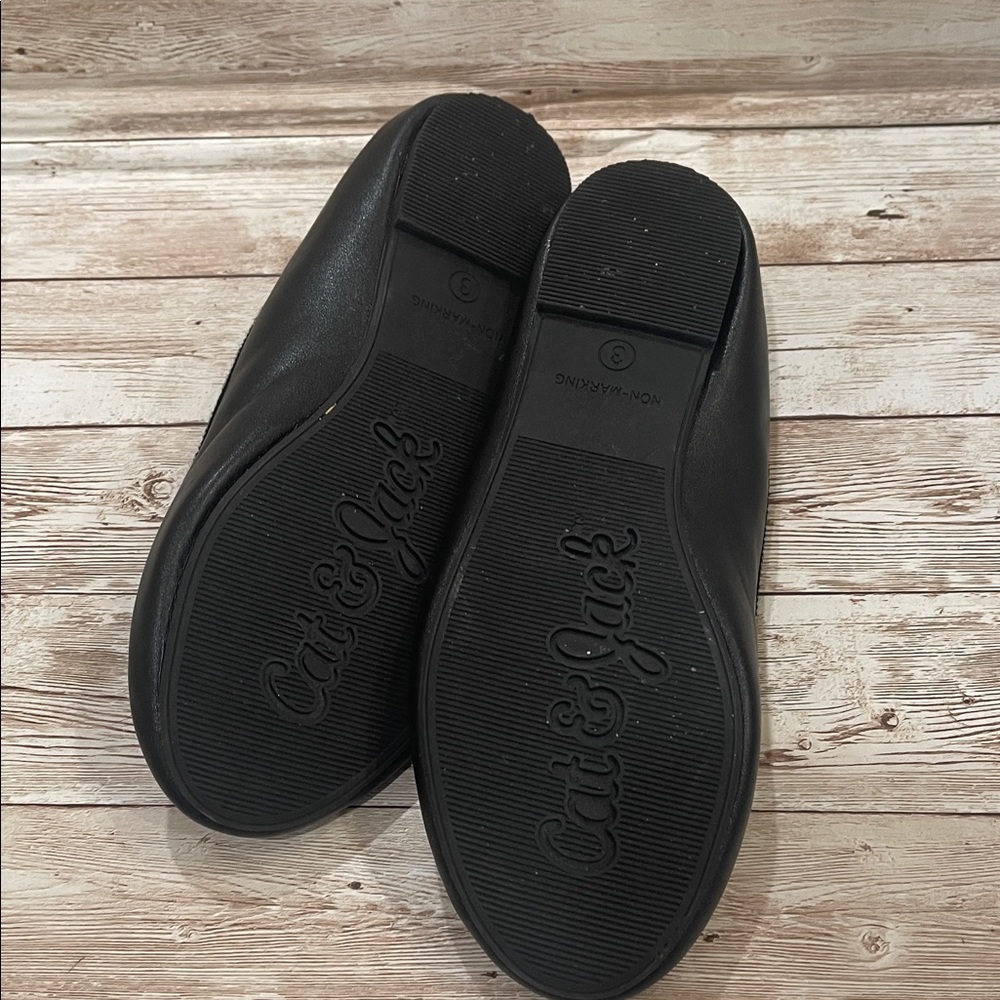 Cat & Jack Black Ballet Flats with Bow Preloved - Picture 2 of 7